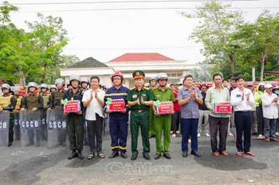 Khai mạc diễn tập chiến đấu phòng thủ xã Cái Đôi Vàm