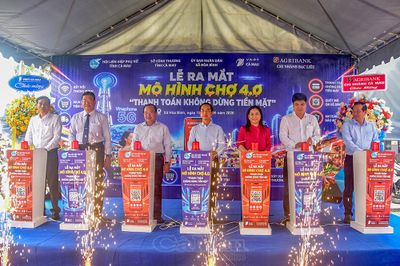 Ra mắt mô hình 'Chợ 4.0' tại xã Hoà Bình