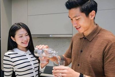Doãn Hải My sang Nhật cổ vũ Văn Hậu: Một chuyến đi cho thấy cách cô đồng hành cùng chồng