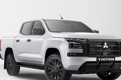 Mitsubishi Triton bổ sung bản 4WD Premium, giá 782 triệu đồng