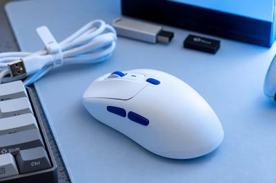 Chuột máy tính Bluetooth hay USB: Đâu mới là lựa chọn đáng tiền để làm việc?