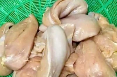 Hà Nội: Xác minh phản ánh thực phẩm có dấu hiệu bất thường tại Trường Tiểu học Lê Trọng Tấn