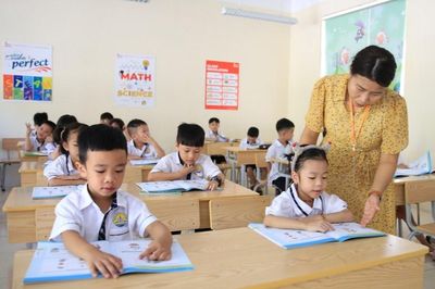 Chưa áp dụng tuổi nghỉ hưu 55 với toàn bộ giáo viên nữ