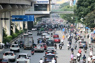 Hà Nội: Rào chắn đường Nguyễn Trãi để thi công dự án Vành đai 2,5