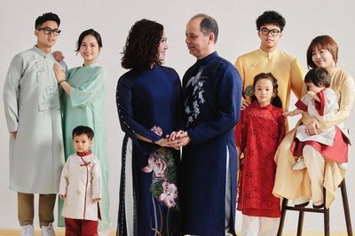 Khi 'sống ảo' bước vào nếp nhà: Kỳ cuối - Chia sẻ để kết nối, đừng biến mái nhà thành 'phông nền'