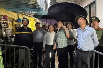 Hà Nội: Cháy nhà trên phố Thụy Khuê trong đêm, 5 người tử vong