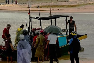 Quảng Trị: Một ngư dân đánh cá gần bờ bị trúng sét tử vong