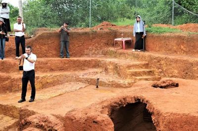 Kết quả khai quật mộ gạch cổ ở Nghệ An