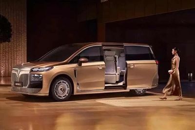 [GALLERY] Voyah Dream 9 - MPV Dongfeng giá từ 1,5 tỷ chưa bán đã 'cháy hàng'
