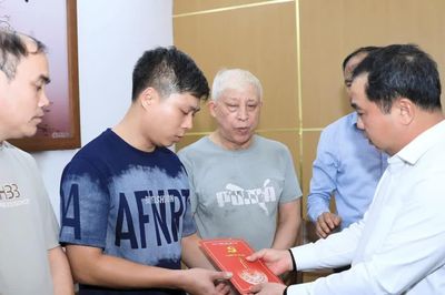 Hà Nội hỗ trợ 382 triệu đồng cho nạn nhân vụ cháy khiến 5 người tử vong