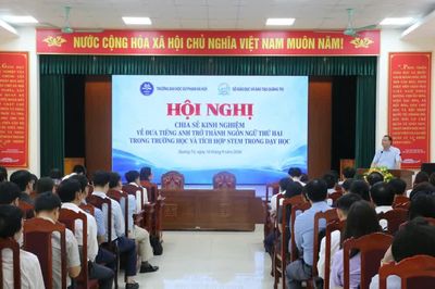 Quảng Trị xây dựng lộ trình đưa tiếng Anh thành ngôn ngữ thứ 2 trong trường học