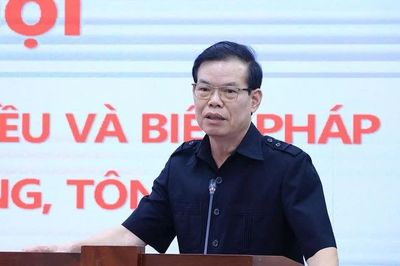 Ông Triệu Tài Vinh chủ trì Hội nghị phản biện xã hội dự thảo Nghị định hướng dẫn thi hành Luật Tín ngưỡng, tôn giáo