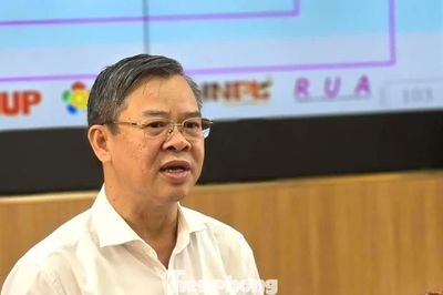Chủ tịch thành phố Cần Thơ nói về đề xuất dời trung tâm hành chính, đầu tư sân bay mới