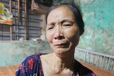 Mẹ mắc bệnh nặng, lo con trai mang di chứng sau tai nạn không nơi nương tựa