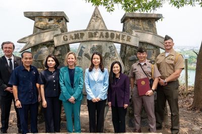 Việt Nam bàn giao tấm biển tên và chòi canh gác của doanh trại Reasoner cho Mỹ