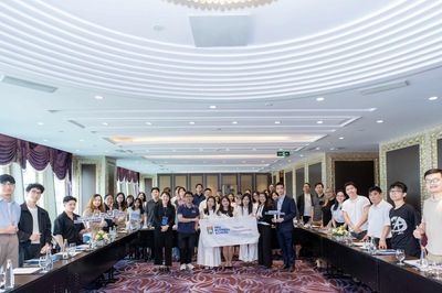 Hơn 200 người tham dự Open Day của Đại học Hong Kong tại TP.HCM