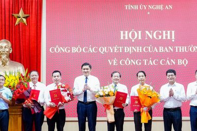 Ban Thường vụ Tỉnh ủy Nghệ An quyết định điều động, luân chuyển nhiều cán bộ