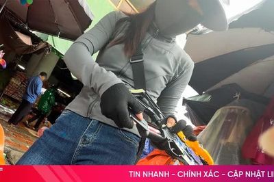 Súng, dao, kiếm đồ chơi 'lên kệ': Đừng để quà Trung thu thành mối nguy