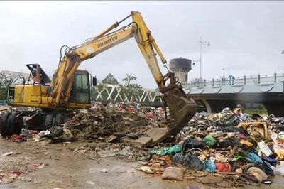 Tìm lời giải cho bài toán xử lý rác thải