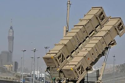 Saudi Arabia nói đã bắn hạ UAV của Houthi, tuyên bố về 'lằn ranh đỏ'