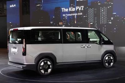 Kia trình làng xe điện 11 chỗ, công suất 268 mã lực, phạm vi hoạt động 460km