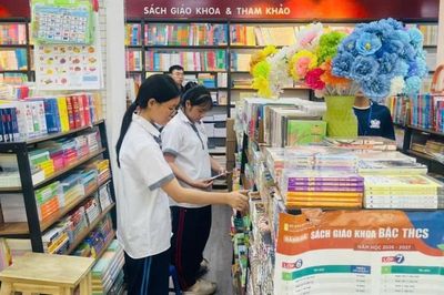 Bộ GD&ĐT: Còn thiếu gần 3,92 triệu sách giáo khoa, không để tái diễn trong năm học tới