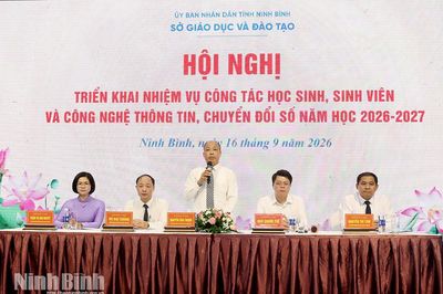 Triển khai nhiệm vụ công tác học sinh, sinh viên và công nghệ thông tin, chuyển đổi số năm học 2026-2027