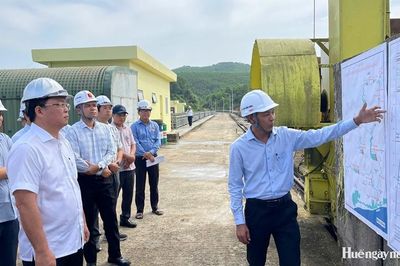 Vận hành an toàn hệ thống thủy lợi, thủy điện và khai thác hiệu quả tài nguyên lòng hồ