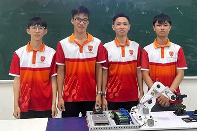 Chương trình đào tạo robot và trí tuệ nhân tạo tham gia Đề án phát triển nhân lực công nghệ cao