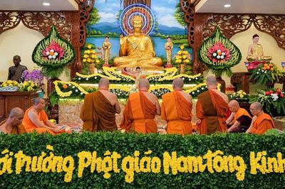 Đại giới đàn Thanh Kiểm: Truyền giới Tỳ-kheo, Sa-di và Tu nữ biệt truyền Phật giáo Nam tông Kinh