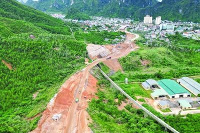 Đầu tư công mở đường, khơi thông nguồn lực
