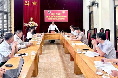 Hội Khuyến học Lào Cai kiểm tra công tác khuyến học, khuyến tài tại cơ sở
