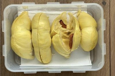Sầu riêng chín ăn không hết, bảo quản thế nào để giữ trọn vị thơm ngon?