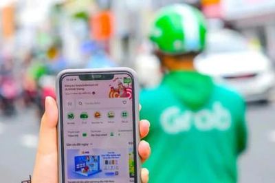 Thấy gì qua vụ việc tài xế Grab kêu gọi tắt ứng dụng để phản đối?