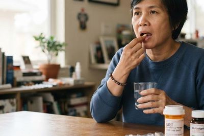 7 cách đơn giản để tránh tương tác với thuốc điều trị HIV