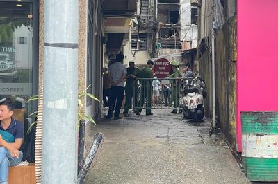 Lời kể của nhân chứng trong vụ cháy nhà ở Văn Cao: 'Tôi chưa từng thấy đám cháy nào bùng dữ dội như vậy'