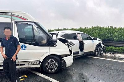 Lạng lách, chèn ép xe khác: Không thể coi là chuyện va chạm giao thông