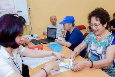 Từ 5/10, trường hợp được hưởng trợ cấp 810.000 đồng/tháng ?