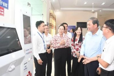 Vĩnh Long: Phước Mỹ Trung chuyển đổi số gắn với xây dựng nông thôn mới