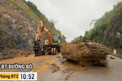 Nghệ An khẩn trương khắc phục các điểm ngập, sạt lở giao thông do mưa lũ