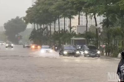 Trưa 17/9, mưa giảm, Hà Nội còn 25 điểm úng ngập