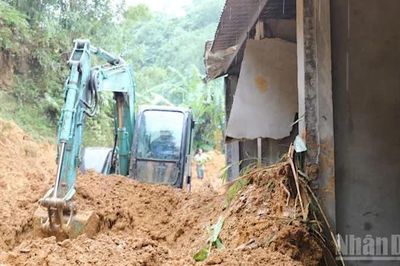 Phú Thọ: Sạt lở ta-luy dương làm 3 người tử vong