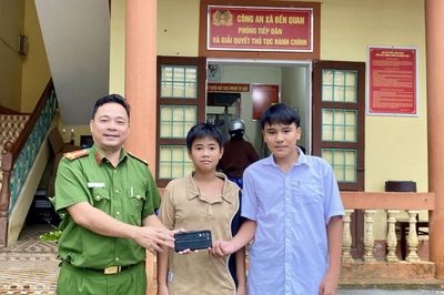 Biểu dương 2 học sinh ngoan