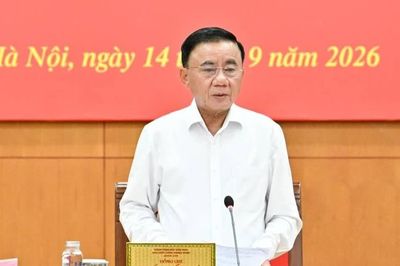 Xử nghiêm cán bộ, đảng viên chia sẻ thông tin chưa kiểm chứng, sai trái, xấu độc