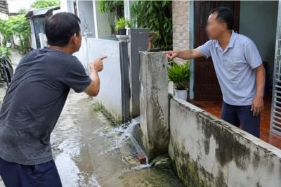 Hà Nội: Đâm hàng xóm tử vong vì bị chửi, dọa đánh nếu 'để nước chảy sang nhà'