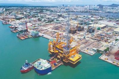 Kỳ 3: Xanh hóa từ bên trong trung tâm công nghiệp