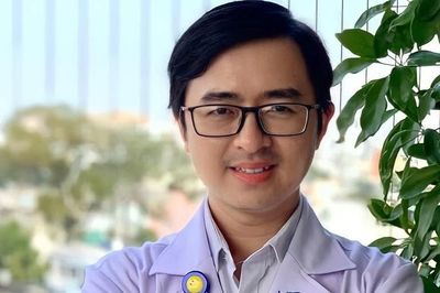 Một tuần học Bách khoa, rẽ lối sang ngành y thành bác sĩ nội trú loại giỏi