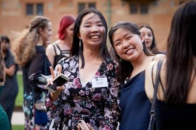 Australia dự kiến cấm du học sinh đưa người thân sang cùng