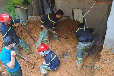 Sau vụ sạt lở đất khiến 3 người tử vong, Phú Thọ yêu cầu khẩn cấp di dời dân