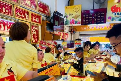 Giá vàng trong nước sáng 17/9 giảm nhẹ, thế giới bật tăng